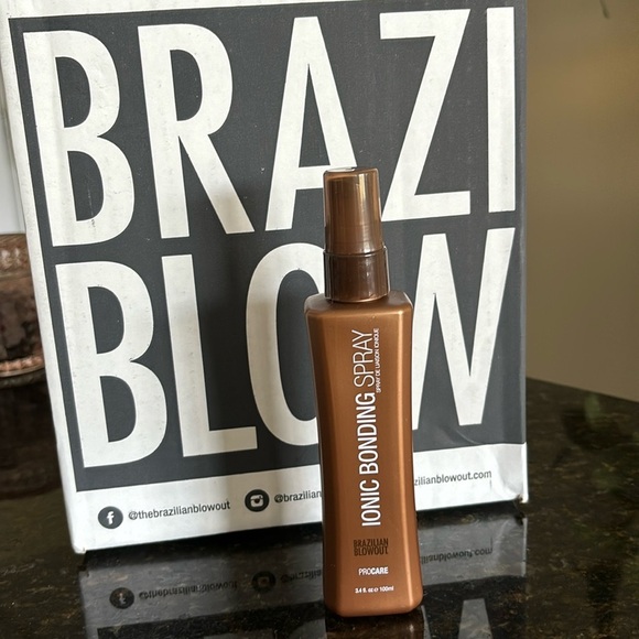 Brazillion Blowout Ionic Bonding Spray 3.4 oz brand new! - Picture 1 of 2